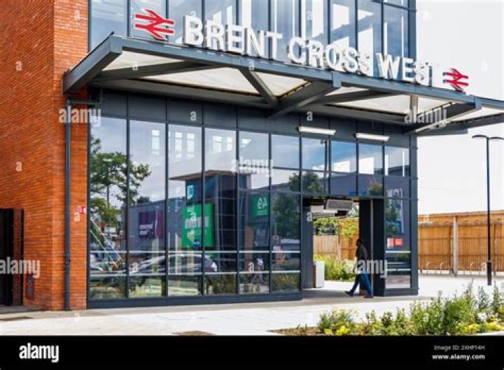 What time does brent cross close?